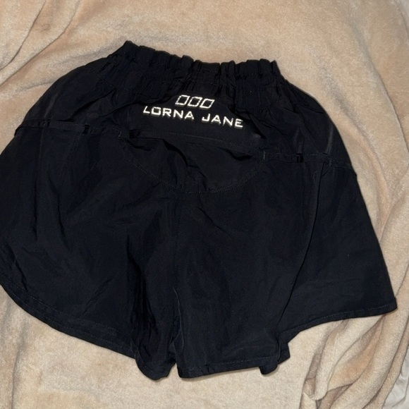 Lorna Jane Original Run Shorts black XS - Picture 6 of 11